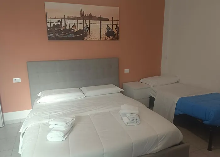 Venice Apartments